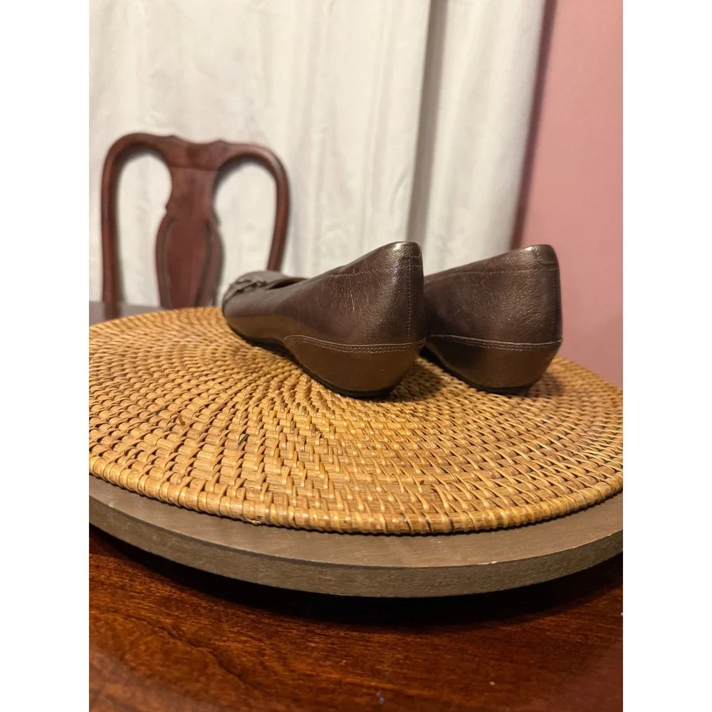 Clarks Artisan Womens Metallic Bronze Leather Low Wedge Pump Shoes 7.5 M